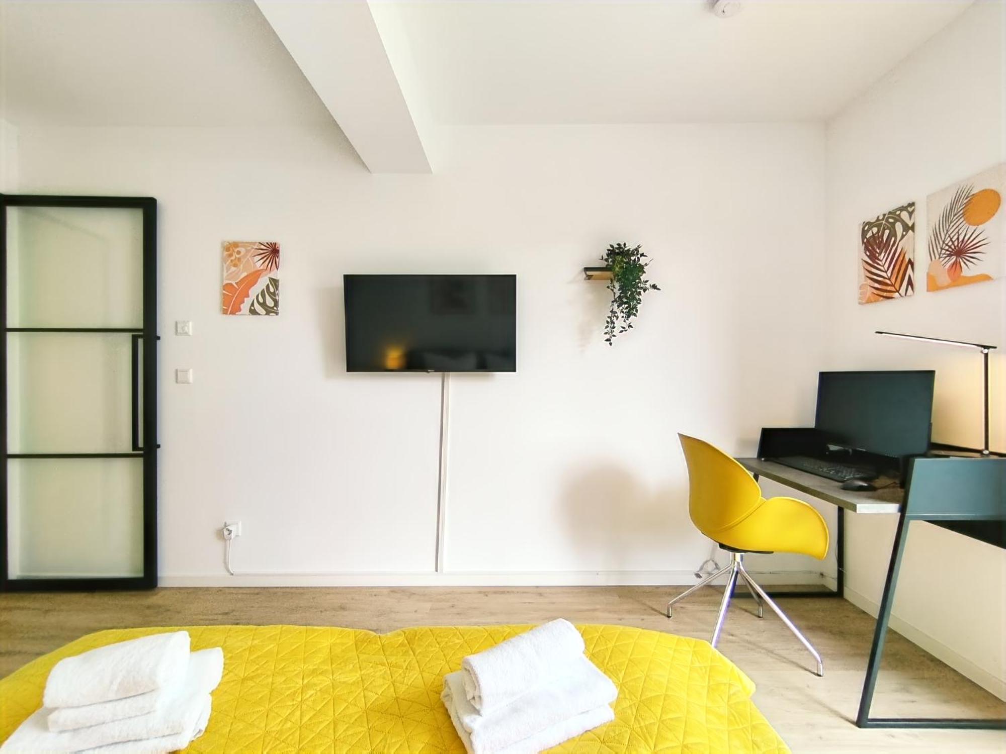 Bright Apartment Fuer Bis Zu 5 Erlangen Eksteriør billede